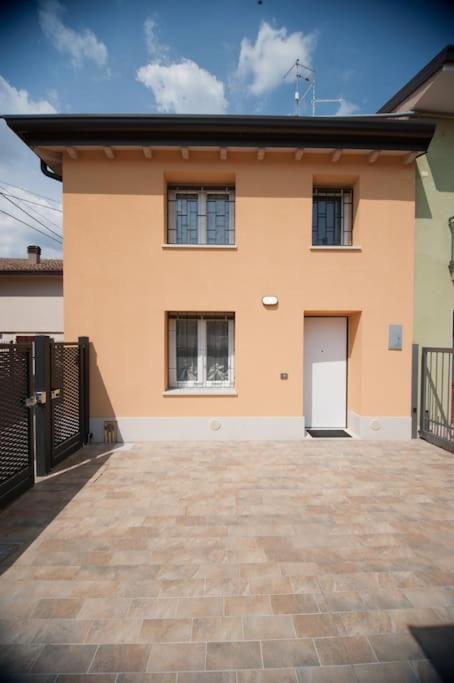 Apartament Casa Gemma - Big Family House With Free Parking San Giovanni Lupatoto Zewnętrze zdjęcie