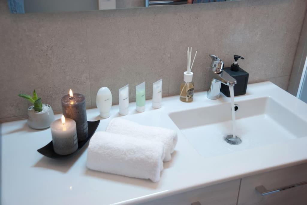 Apartament Casa Gemma - Big Family House With Free Parking San Giovanni Lupatoto Zewnętrze zdjęcie